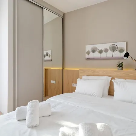 Hercules Appartement Athene